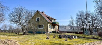 Amazing home in Mjöbäck