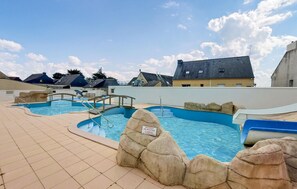 Pool - 2 bedroom beautiful home in Ambon (Ambon)