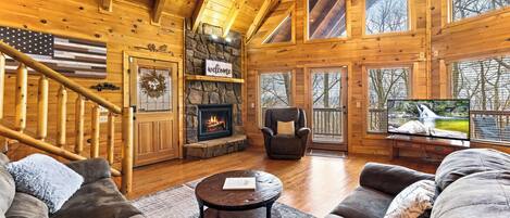 電視、壁爐、電子遊戲、 辦公室