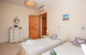 2 habitaciones, cuna de viaje y wifi gratis