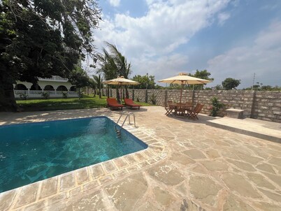 Luxurious 1-bedroom apartment on the ground floor