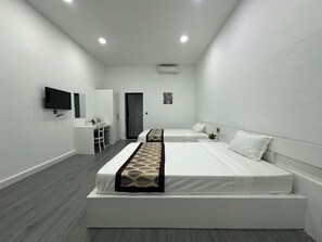 Deluxe Double or Twin Room | In-room safe, desk, laptop workspace, free WiFi - Aure Residence Hotel (Sihanoukville)