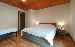 2 chambres, lit parapluie, Wi-Fi gratuit