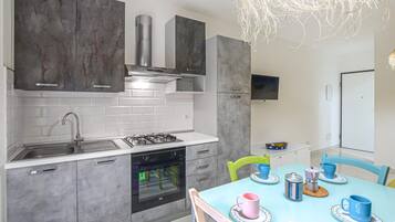 Kühlschrank, Herdplatte