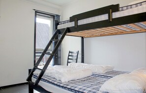 3 bedrooms, free WiFi