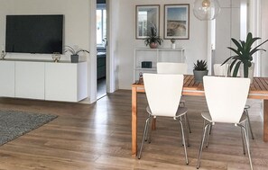 Dining - Lovely home in Skummelslövsstrand (Skummelslövsstrand)