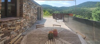 3 bedroom stunning home in Vieussan