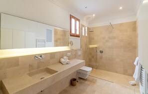 Dusche, Haartrockner