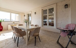 Dining - 2 bedroom cozy apartment in Novalja (Novalja)