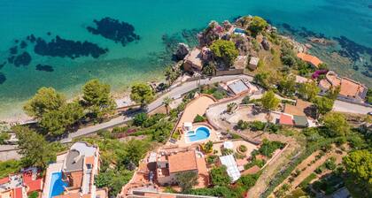 Stunning home in Altavilla Milicia