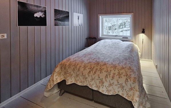 5 bedrooms, free WiFi