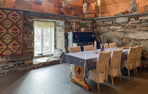 Dining - Nice home in Stårheim with WiFi (Stårheim)