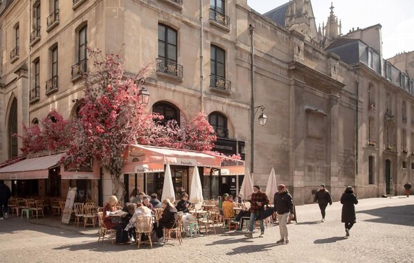 Restauration extérieure