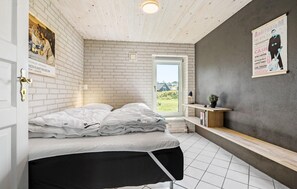 2 bedrooms, free WiFi - Cozy home in Knebel with WiFi (Knebel)