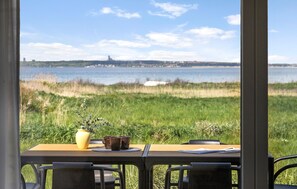 Outdoor dining - Cozy home in Knebel with WiFi (Knebel)