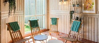 1 bedroom awesome home in Hok