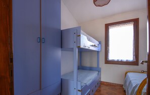 2 bedrooms, free WiFi