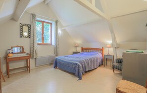 3 chambres, lit parapluie, Wi-Fi gratuit, draps fournis