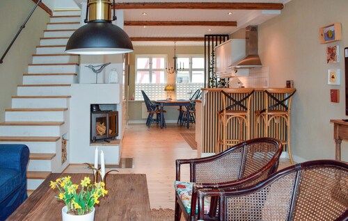 2 bedroom lovely home in Ystad
