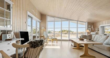 Nice home in Højby with house sea view