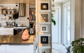 Fridge, microwave, stovetop, dishwasher - 2 bedroom gorgeous home in Sölvesborg (Sölvesborg)