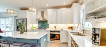 Walk to Beach & Central Park: Home in Cape Charles