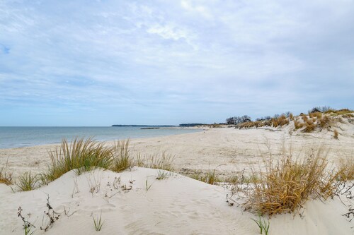 Walk to Beach & Central Park: Home in Cape Charles