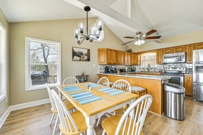 Interior - Water-view Deck: Home on Dale Hollow Lake (Albany)