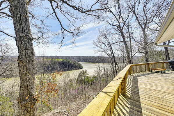 House (4 Bedrooms) | Front of property - Water-view Deck: Home on Dale Hollow Lake (Albany)