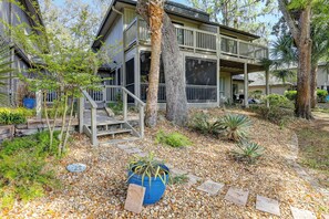 Exterior - Sunset Rentals- Tennismaster 805 (Hilton Head Island)