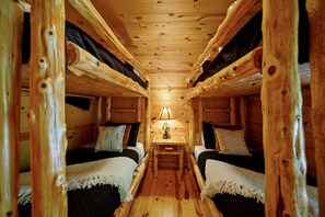 3 bedrooms, internet, bed sheets - Pet Friendly Cabin w/ Hot Tub | Fire Pit | Sleeps 8 | Near Beavers Bend (Broken Bow)