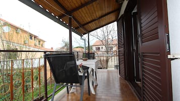 Studio, parveke | Terassi/patio