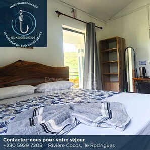 Frette Italian sheets, premium bedding, minibar, desk - ENTRE VALLEE (Rodrigues Island)