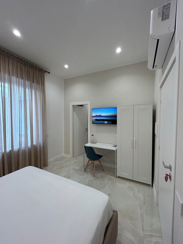 Superior Double or Twin Room | Desk, free WiFi