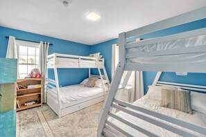 Casa, 4 habitaciones | 4 habitaciones y wifi gratis 