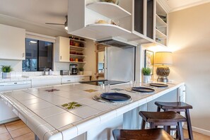 Leilighet, 2 soverom | Eget kjøkken | Kjøleskap, ovn, kaffetrakter/tekoker og brødrister