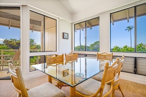 Condo, 1 Bedroom | Dining