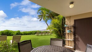 Condo, 2 Bedrooms | Outdoor dining