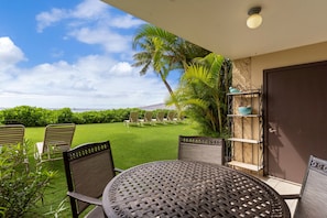 Condo, 2 Bedrooms | Outdoor dining