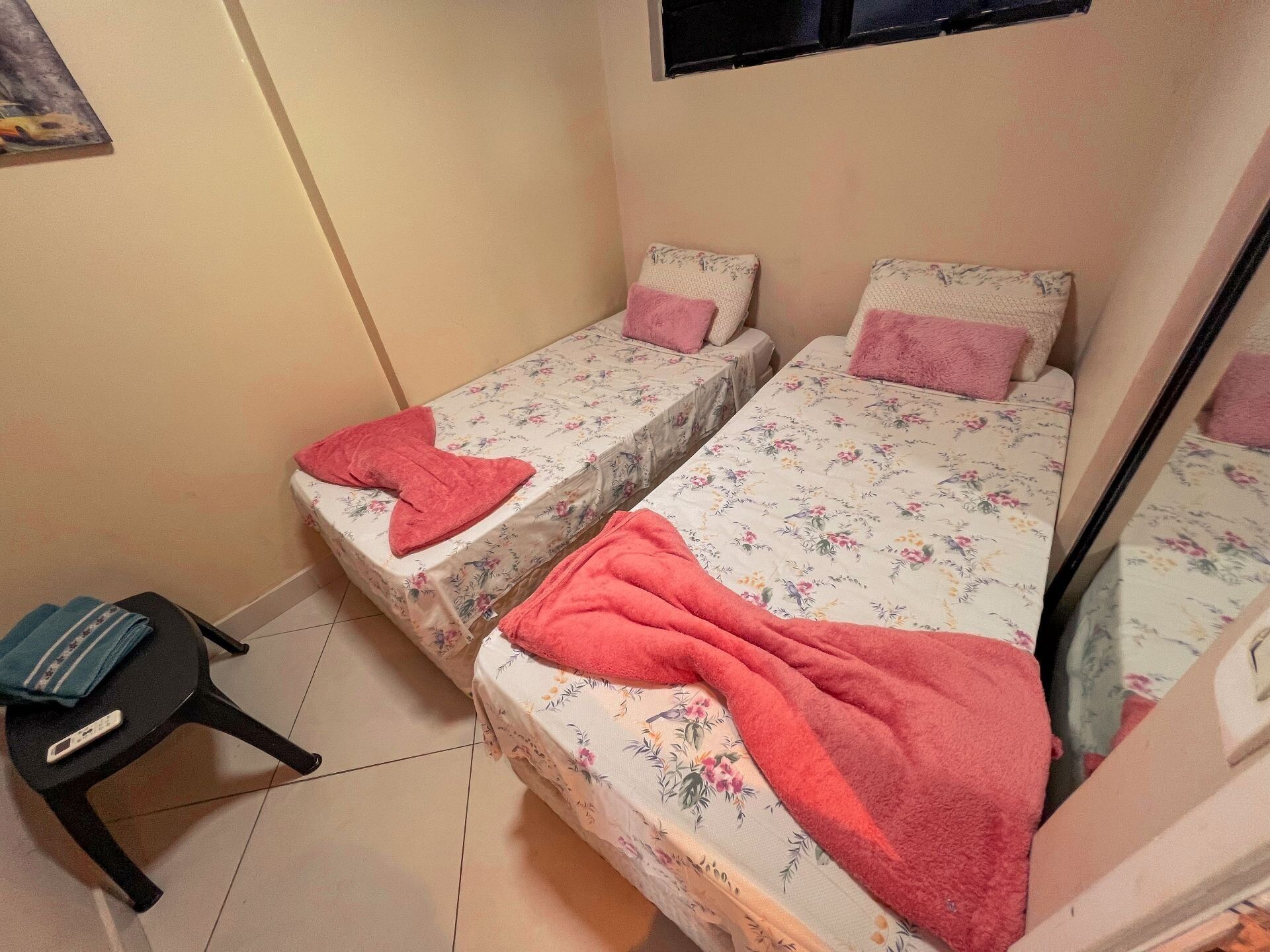 基础公寓 | 2 多间卧室、熨斗/熨衣板、免费 WiFi