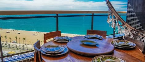 Departamento básico | Restaurante al aire libre