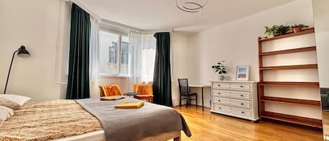 Apartment, 4 Bedrooms | Iron/ironing board, free WiFi