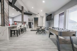 Games room - Villa in the HEART of town (Las Vegas)