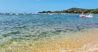 Quiet studio near Porticcio with mountain views