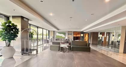 2019 - Cavite Budget Airbnb with Resort-like Amenities