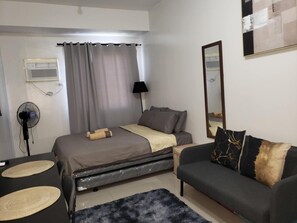 1 chambre, fer et planche à repasser, Wi-Fi, draps fournis