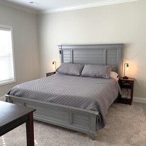 3 chambres, fer et planche à repasser, accès au Wi-Fi (inclus)