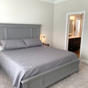 3 chambres, fer et planche à repasser, Wi-Fi gratuit, draps fournis