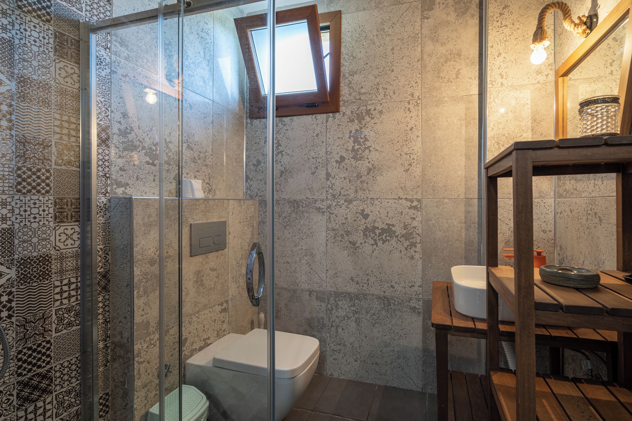Douche, serviettes fournies