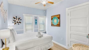 2 Schlafzimmer, BĂŒgeleisen/BĂŒgelbrett, kostenloses WLAN, BettwĂ€sche